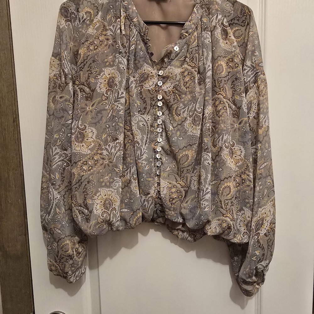 Dress Forum Paisley Blouse - Gray and Gold